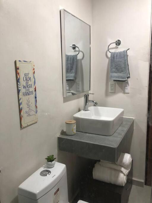 Be Central Departamento Con Alberca En El Centro De Guadalaja Guadalajara Kültér fotó